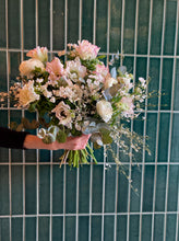 Charger l&#39;image dans la galerie, Bouquet BLANC de Saison
